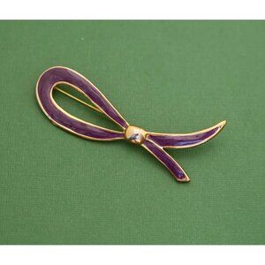 Vintage Minimalist Gold Tone Purple Ribbon Awareness Brooch K9